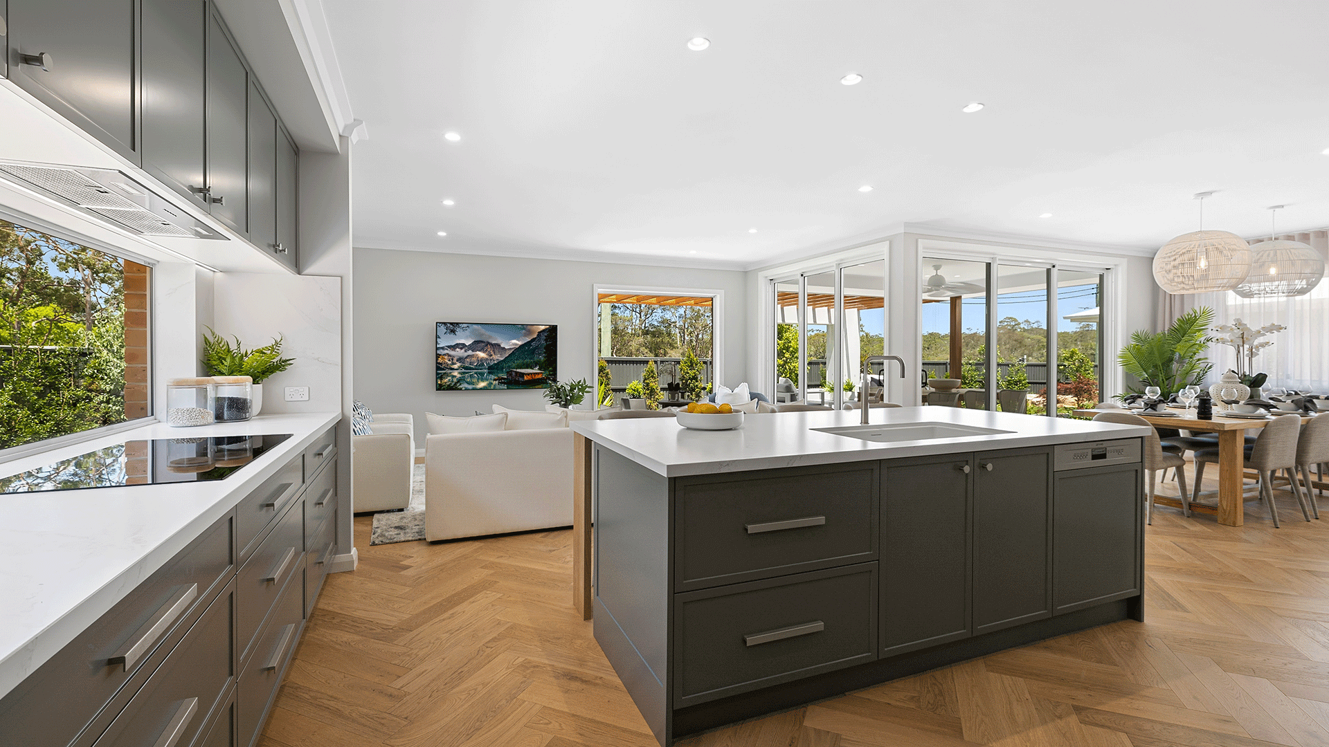 NEW Warnervale Forsyth 33 111 Kitchen