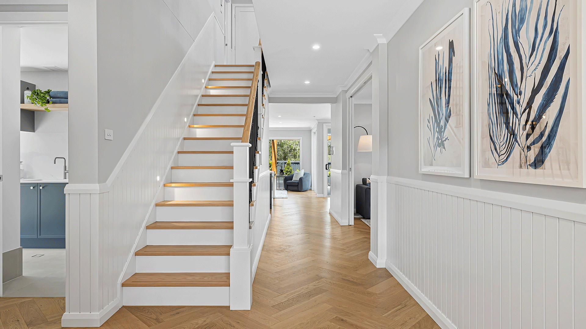 NEW Warnervale Forsyth 33 129 Entry Foyer