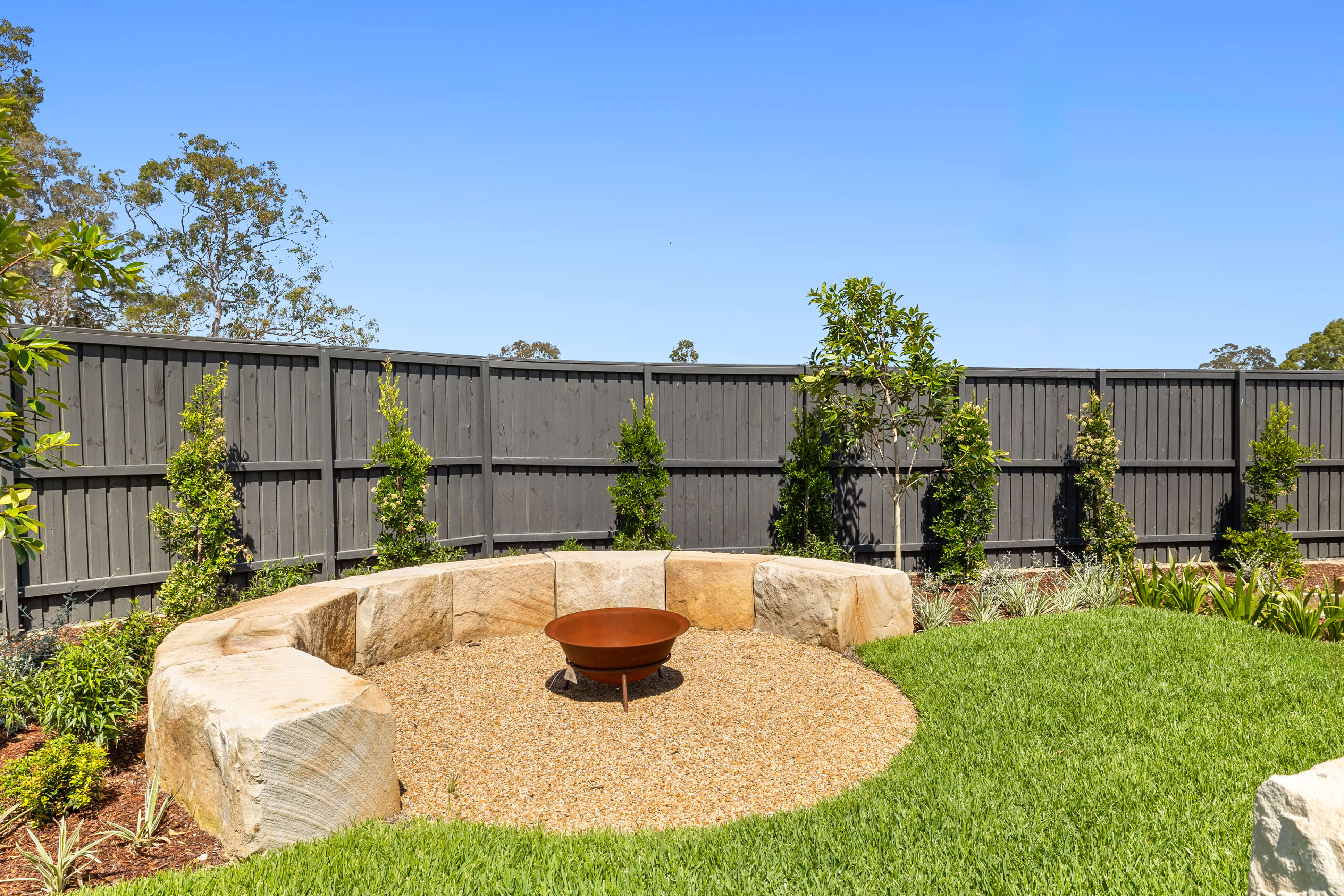 NEW Warnervale Paddington 23 35 Firepit